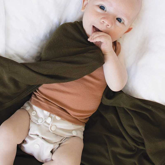 Basics Merino Wool Blanket Olive
